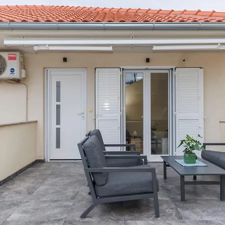 25 With Free Private Parking Appartement