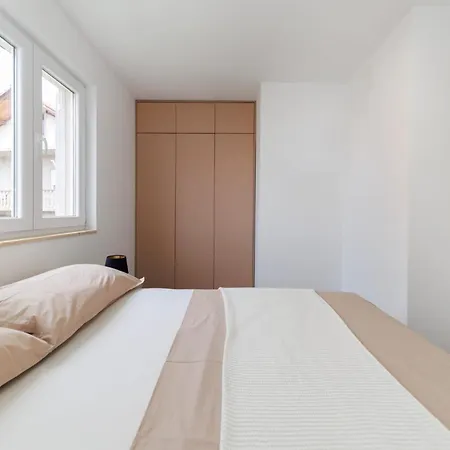 Appartement 25 With Free Private Parking Zadar